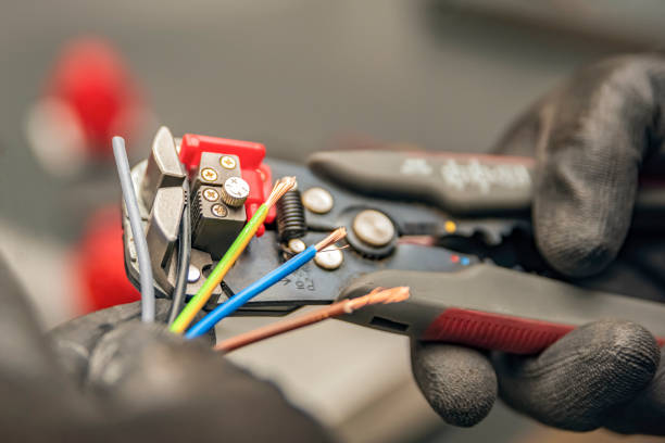 Best Affordable Emergency Electrician  in Laurel Lake, NJ